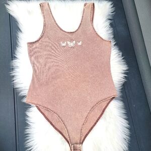 2/$20 Urban Nation Butterfly Bodysuit M